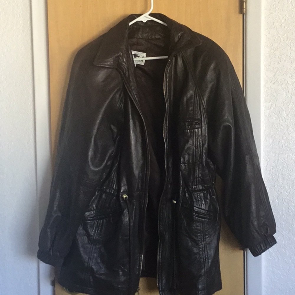 Damselle Woman’s leather coat